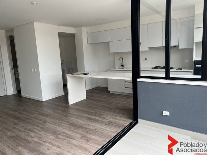 Apartamento de 2 alcobas en arriendo en El Poblado, Medellín, 885 m² · foto 14 de 24