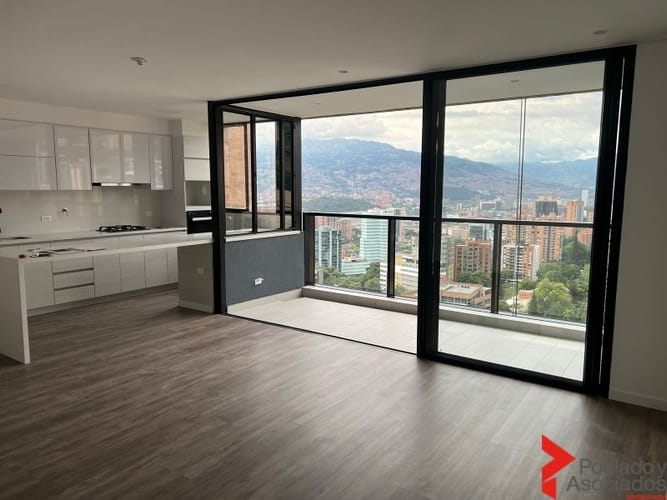 Apartamento de 2 alcobas en arriendo en El Poblado, Medellín, 885 m² · foto 15 de 24