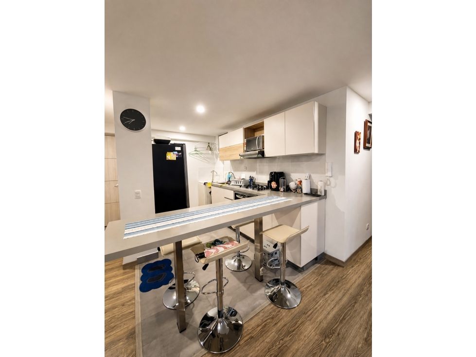 Apartamento en venta en Santa Maria Del Lago, Bogotá · foto 5 de 11