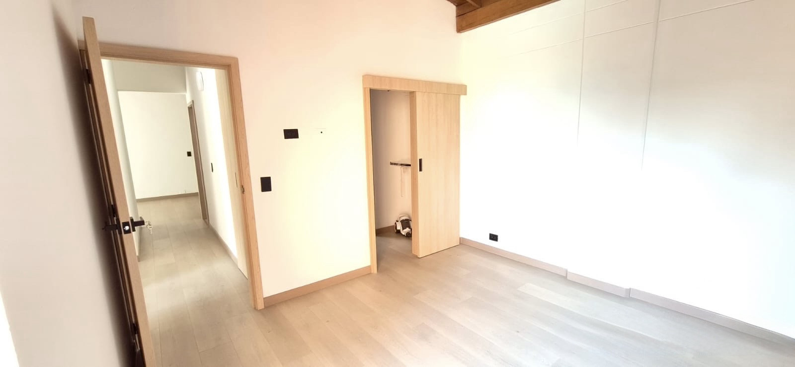 Apartamento en venta en El Poblado, Medellín · foto 23 de 24