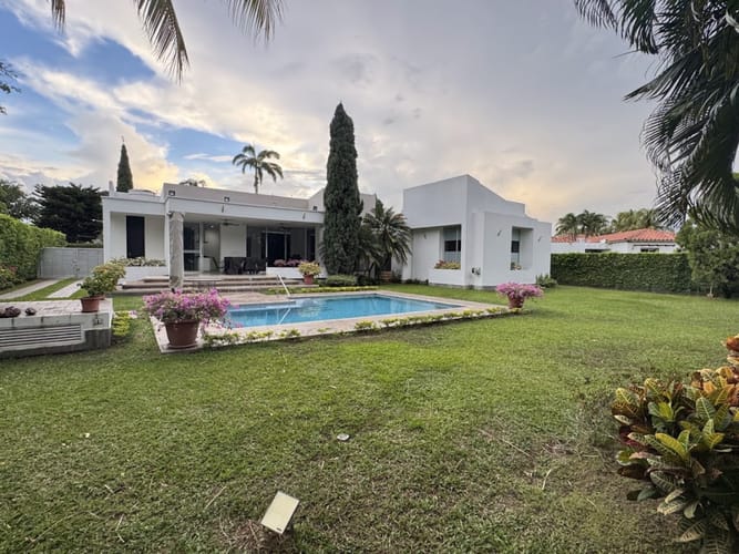 Casa de 3 alcobas en venta en Bocono, Villa del Rosario, 300 m² · foto 2 de 21