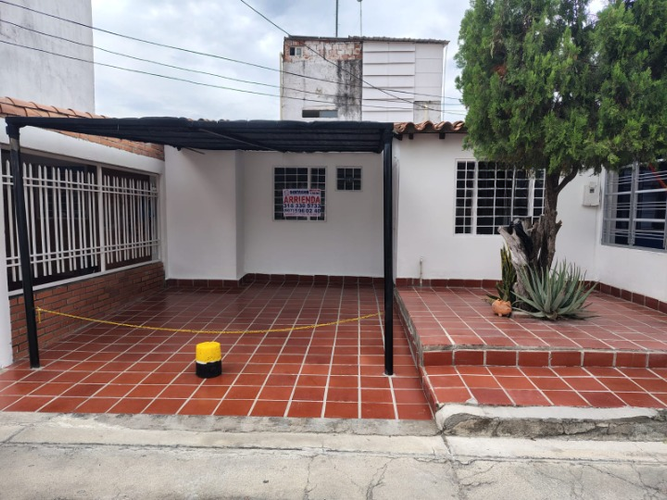 Casa de 2 alcobas en arriendo en Santander, Villa del Rosario, 99 m² · foto 2 de 24