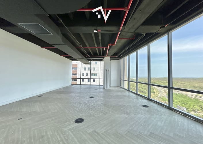 Oficina en arriendo en Portal De Genovés, Barranquilla, 1013 m² · foto 10 de 24