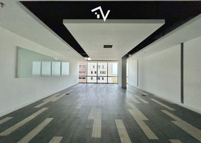 Oficina en arriendo en Portal De Genovés, Barranquilla, 1013 m² · foto 19 de 24