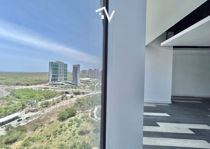 Oficina en arriendo en Portal De Genovés, Barranquilla, 1013 m² · foto 20 de 24