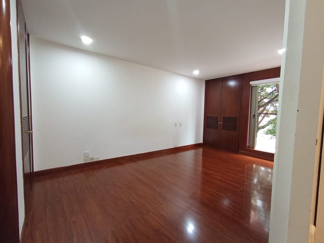 Apartamento de 1 alcoba en arriendo en Chico Norte, Bogotá, 50 m² · foto 8 de 12