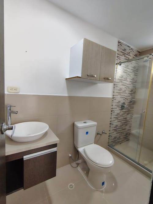 Apartamento de 4 alcobas en arriendo en La Floresta, Los Patios, 114 m² · foto 18 de 21