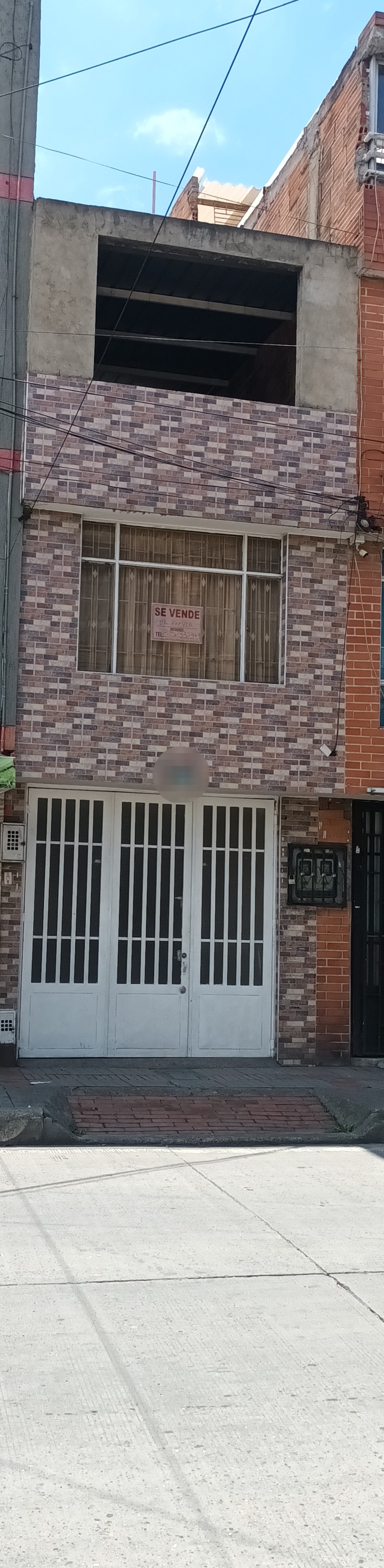 Casa en venta en Engativá, Bogotá · foto 2 de 17