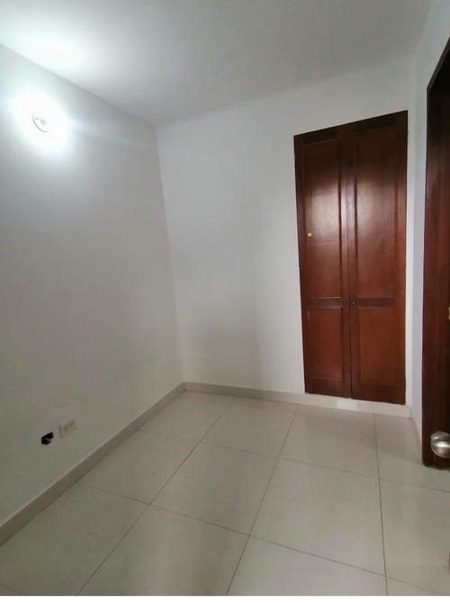 Apartamento en venta en Bellavista, Cali · foto 3 de 13