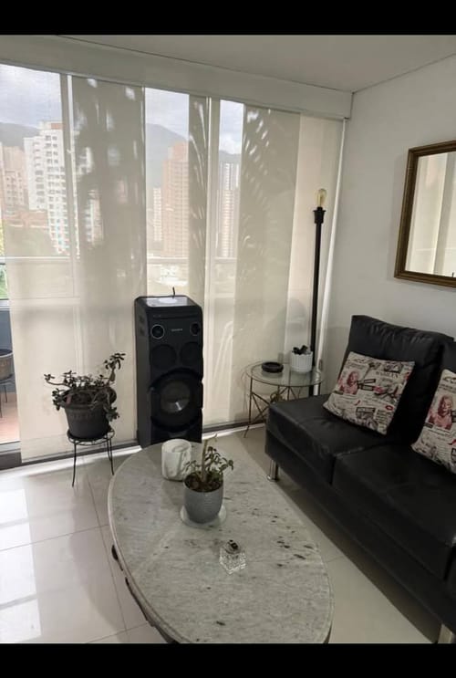 Apartamento de 3 alcobas en venta en Aves Maria, Sabaneta, 73 m² · foto 2 de 21