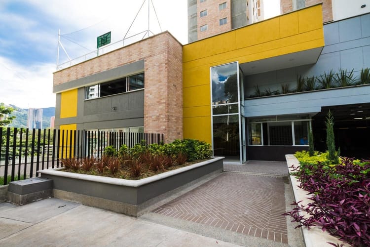 Apartamento de 3 alcobas en venta en Aves Maria, Sabaneta, 73 m² · foto 9 de 21