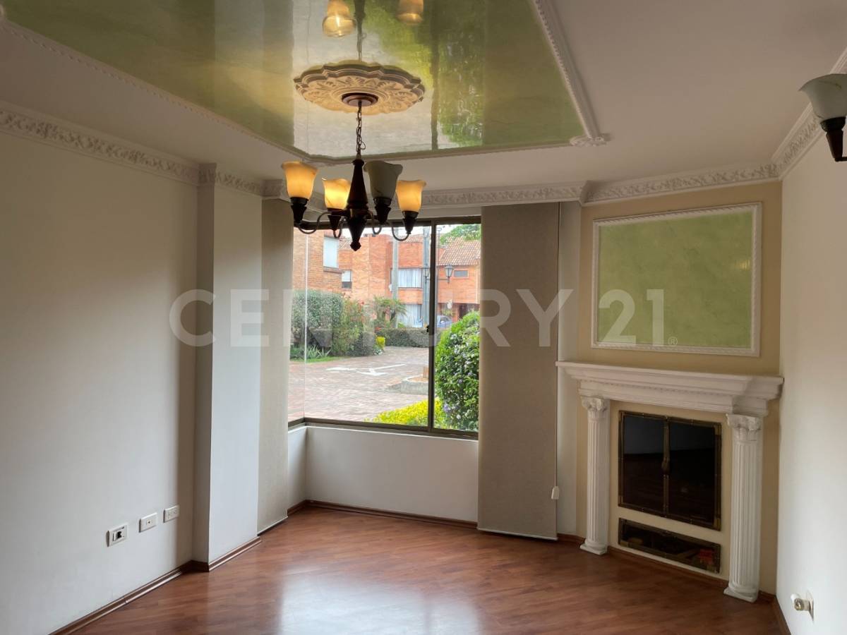 Casa en venta en Laura Vicuña, Chía · foto 4 de 23