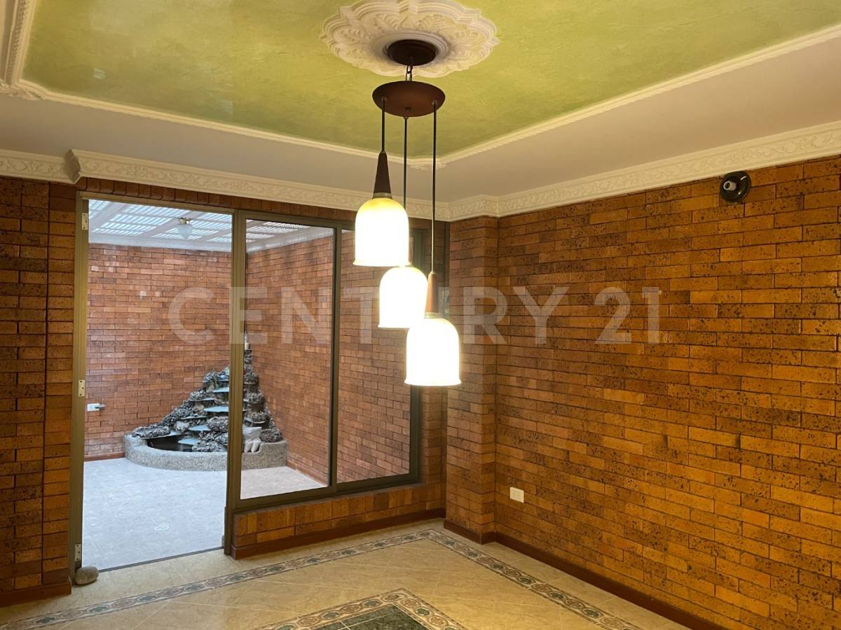 Casa en venta en Laura Vicuña, Chía · foto 5 de 23
