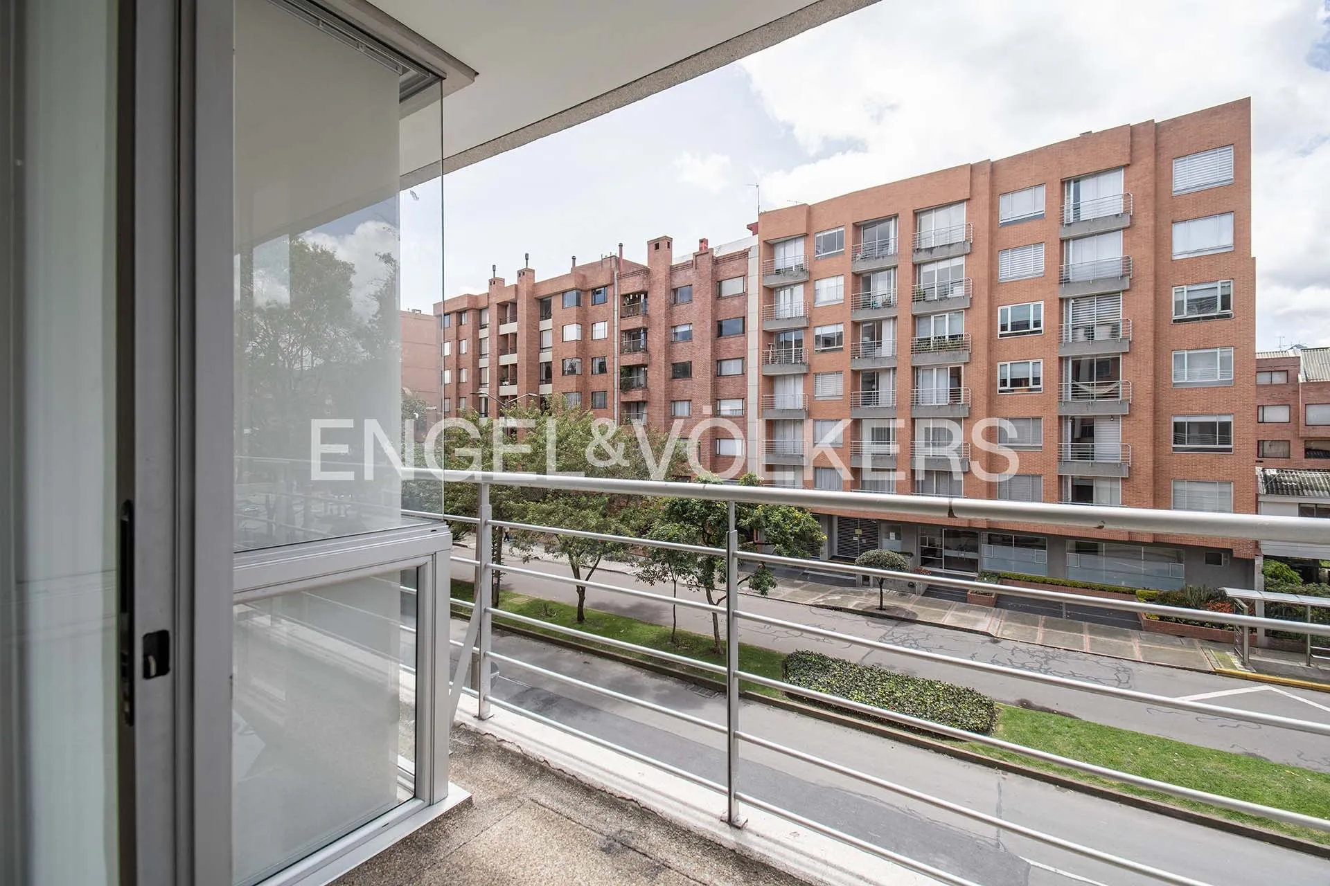 Apartamento en venta en Pasadena, Bogotá · foto 4 de 17