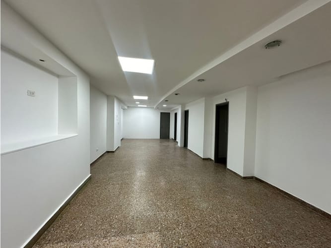 Local en arriendo en Fundadores, Armenia, 116 m² · foto 3 de 8