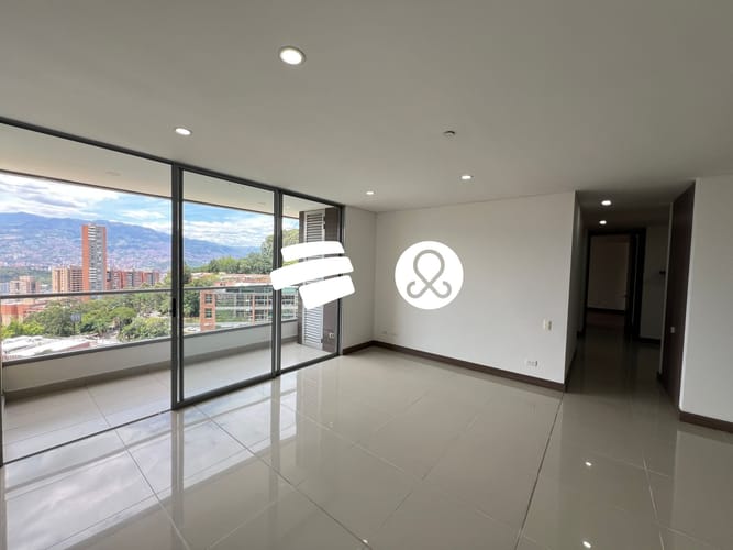 Apartamento de 3 alcobas en venta en Castropol, Medellín, 120 m² · foto 6 de 24