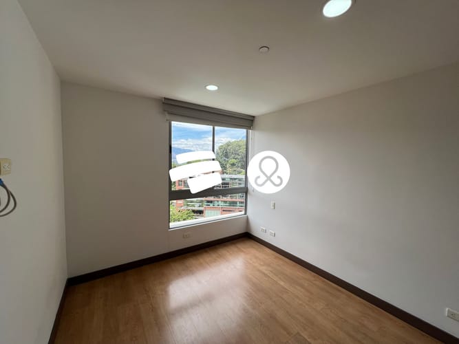 Apartamento de 3 alcobas en venta en Castropol, Medellín, 120 m² · foto 11 de 24