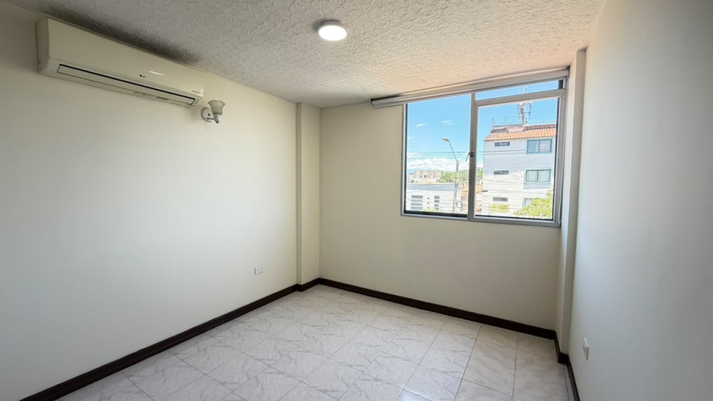 Apartamento en venta en Ub San Martin, Cúcuta · foto 5 de 9