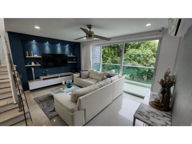 Casa de 4 alcobas en venta en Villa Campestre, Barranquilla, 322 m² · foto 2 de 17