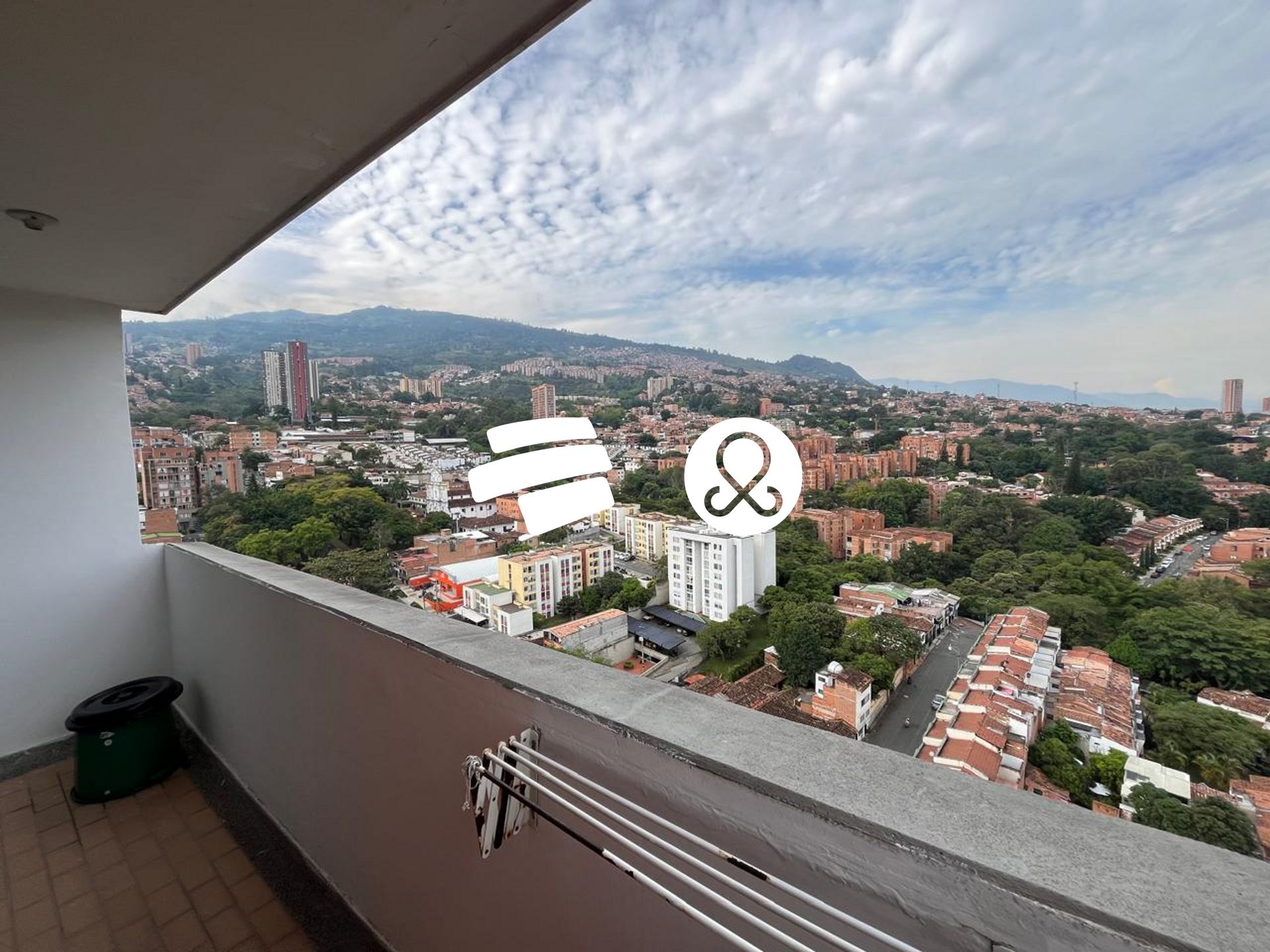 Apartamento en venta en Robledo, Medellín · foto 2 de 15