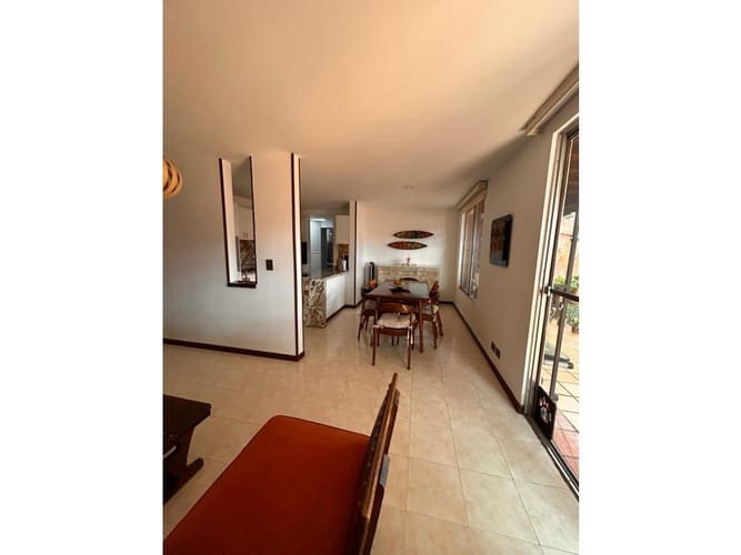 Casa de 5 alcobas en venta en El Castillo, Jamundí, 178 m² · foto 3 de 24