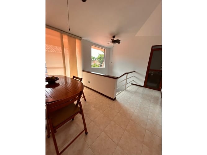 Casa de 5 alcobas en venta en El Castillo, Jamundí, 178 m² · foto 23 de 24