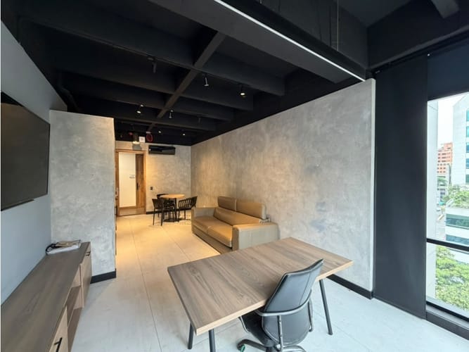 Oficina en arriendo en El Poblado, Medellín, 40 m² · foto 6 de 10