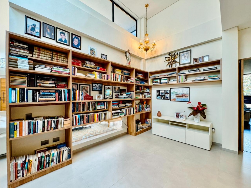 Casa en venta en Loma Del Chocho, Envigado · foto 7 de 23