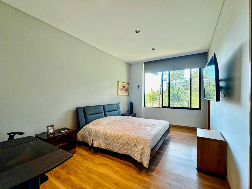 Casa en venta en Loma Del Chocho, Envigado · foto 16 de 23
