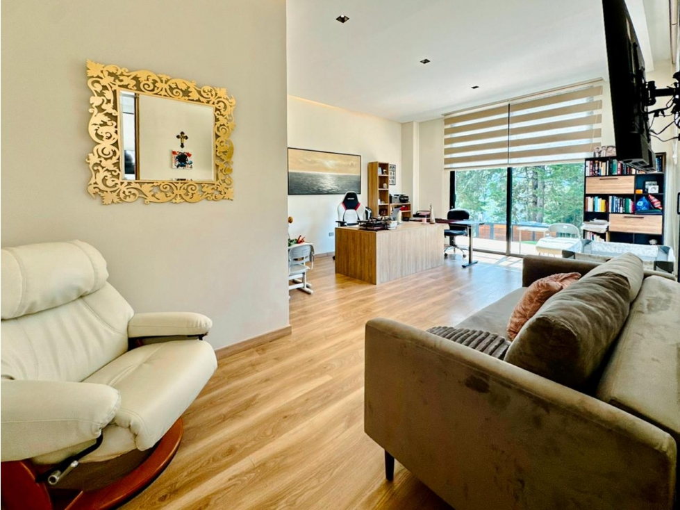 Casa en venta en Loma Del Chocho, Envigado · foto 19 de 23