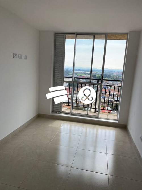 Apartamento de 2 alcobas en venta en Fontibon, Bogotá, 38 m² · foto 3 de 12
