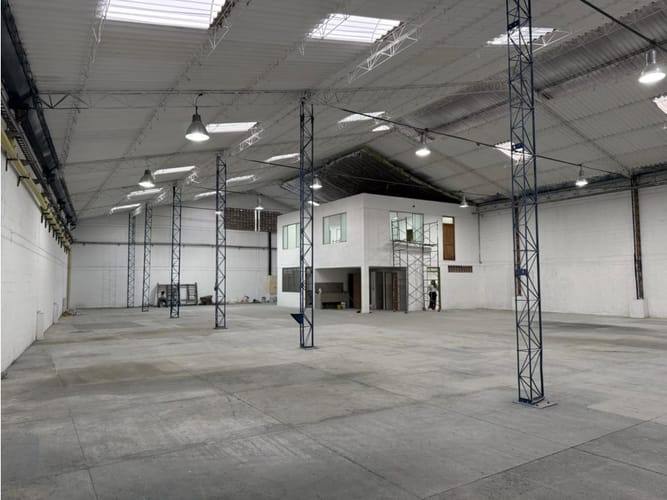 Bodega en arriendo en La Tablaza, La Estrella, 850 m² · foto 6 de 12