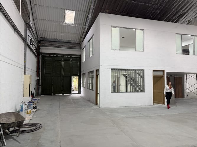 Bodega en arriendo en La Tablaza, La Estrella, 850 m² · foto 7 de 12