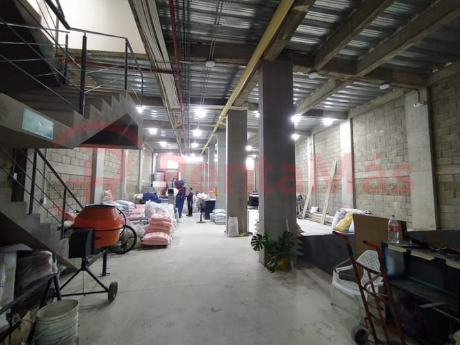 Bodega en venta en Circunvalacion, Cúcuta, 290 m² · foto 3 de 4