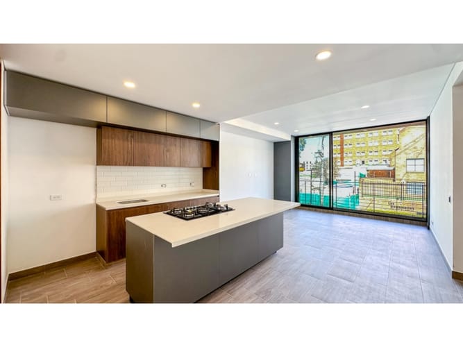 Apartamento de 2 alcobas en venta en Santa Paula, Bogotá, 65 m² · foto 2 de 19