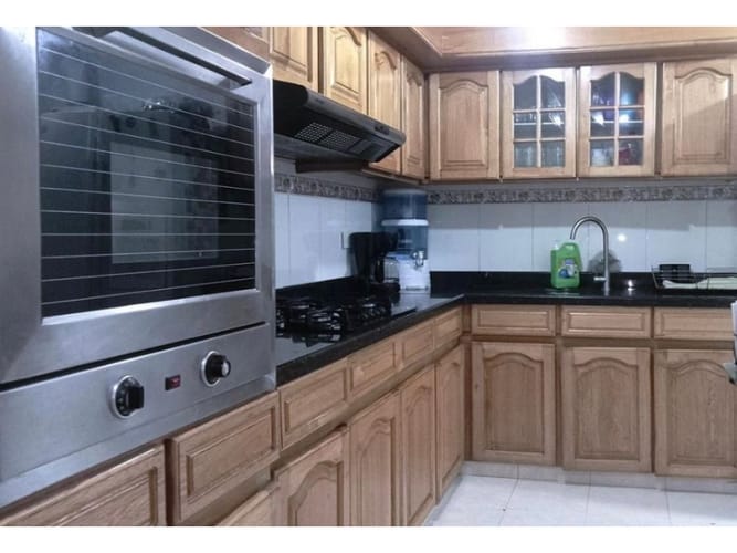 Apartamento de 3 alcobas en venta en Santa Bibiana, Bogotá, 144 m² · foto 3 de 24