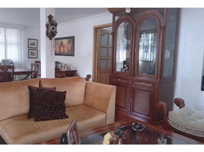 Apartamento de 3 alcobas en venta en Santa Bibiana, Bogotá, 144 m² · foto 12 de 24
