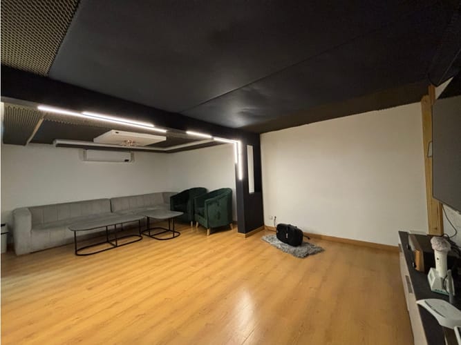 Casa de 4 alcobas en venta en Polo Club, Bogotá, 1079 m² · foto 15 de 20