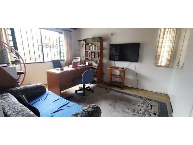 Casa de 4 alcobas en venta en Nueva Autopista, Bogotá, 187 m² · foto 13 de 22