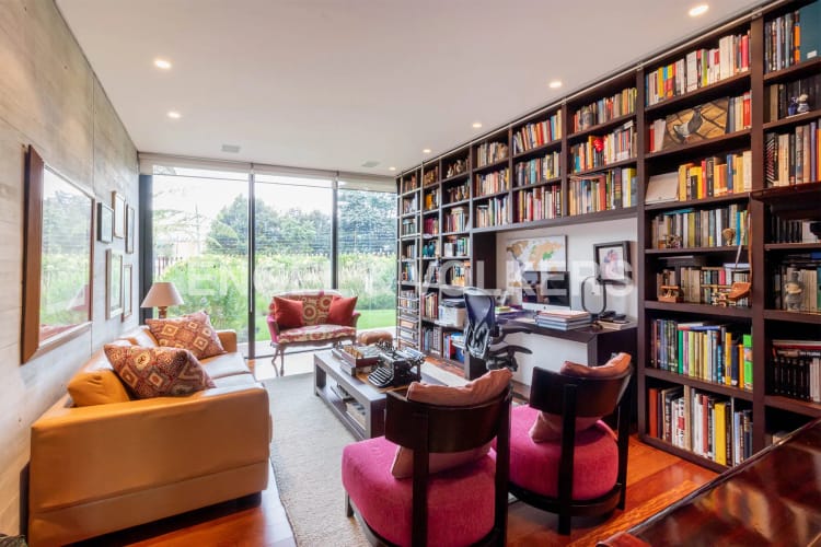 Casa de 4 alcobas en venta en Santa Ana, Bogotá, 670 m² · foto 11 de 23