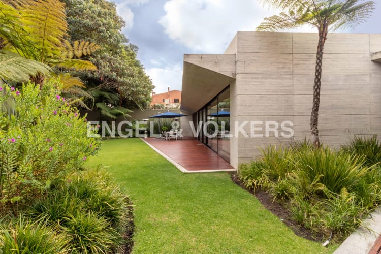 Casa de 4 alcobas en venta en Santa Ana, Bogotá, 670 m² · foto 7 de 23