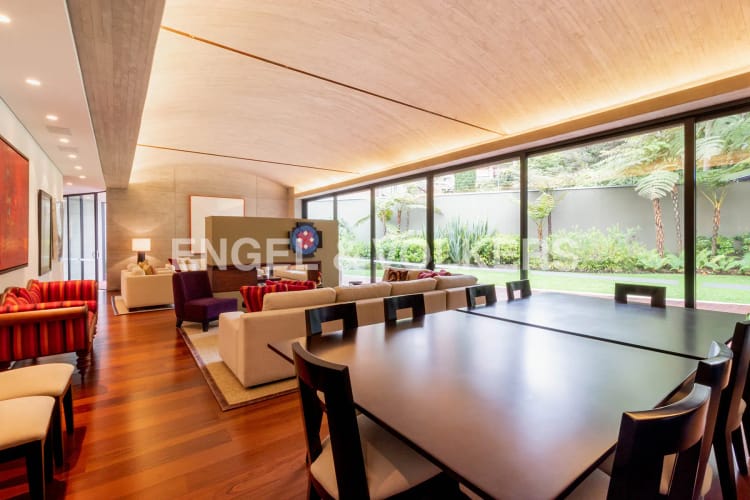 Casa de 4 alcobas en venta en Santa Ana, Bogotá, 670 m² · foto 4 de 23