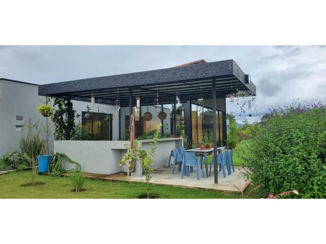 Casa de 3 alcobas en venta en Sector Parque Valencia, Armenia, 360 m² · foto 5 de 20