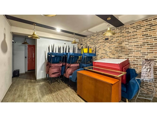 Casa de 1 alcoba en venta en Quinta Camacho, Bogotá, 450 m² · foto 14 de 16