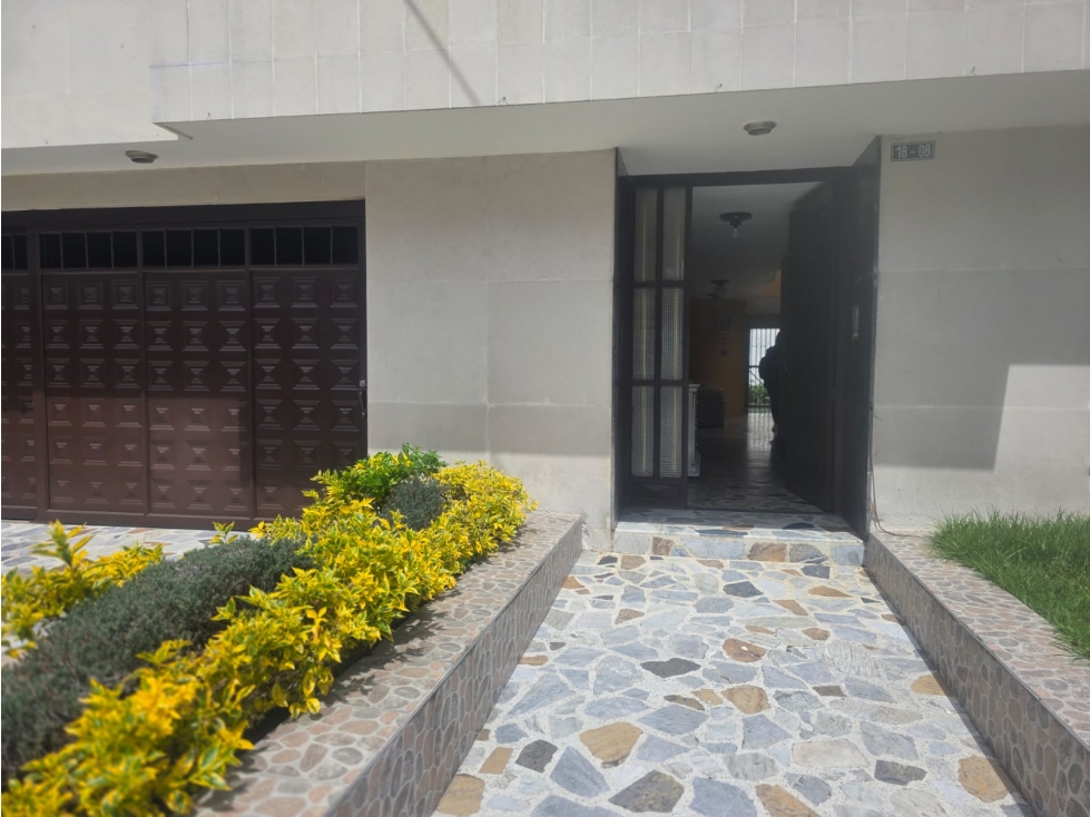 Casa en venta en Cedritos, Bogotá · foto 23 de 24