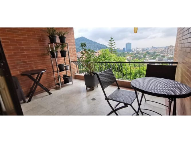 Apartamento de 4 alcobas en venta en Santa Barbara Oriental, Bogotá, 403 m² · foto 11 de 24