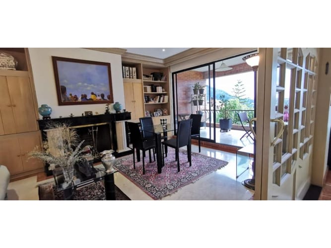 Apartamento de 4 alcobas en venta en Santa Barbara Oriental, Bogotá, 403 m² · foto 12 de 24