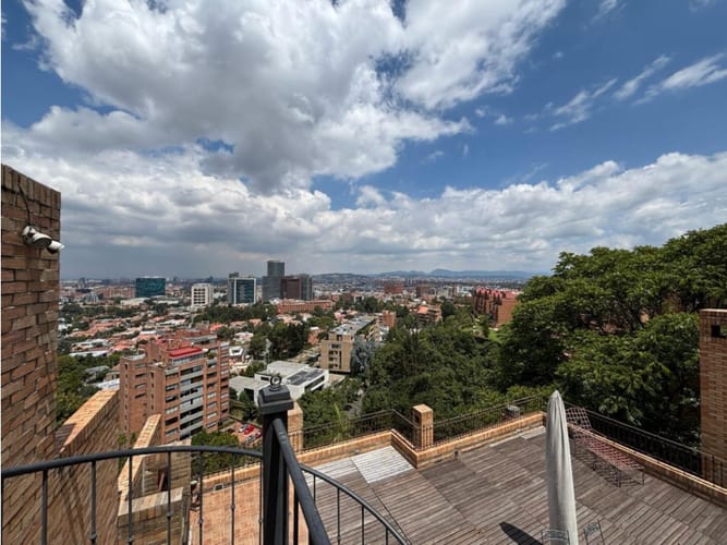 Apartamento de 3 alcobas en venta en Santa Barbara Central, Bogotá, 470 m² · foto 11 de 17