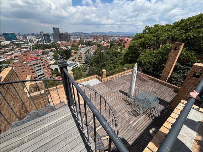 Apartamento de 3 alcobas en venta en Santa Barbara Central, Bogotá, 470 m² · foto 12 de 17