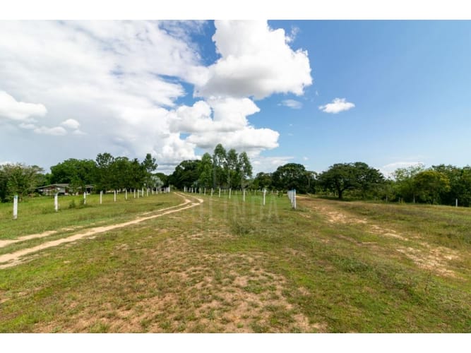 Finca en venta en 7 De Agosto, Villavicencio, 6620 m² · foto 13 de 15
